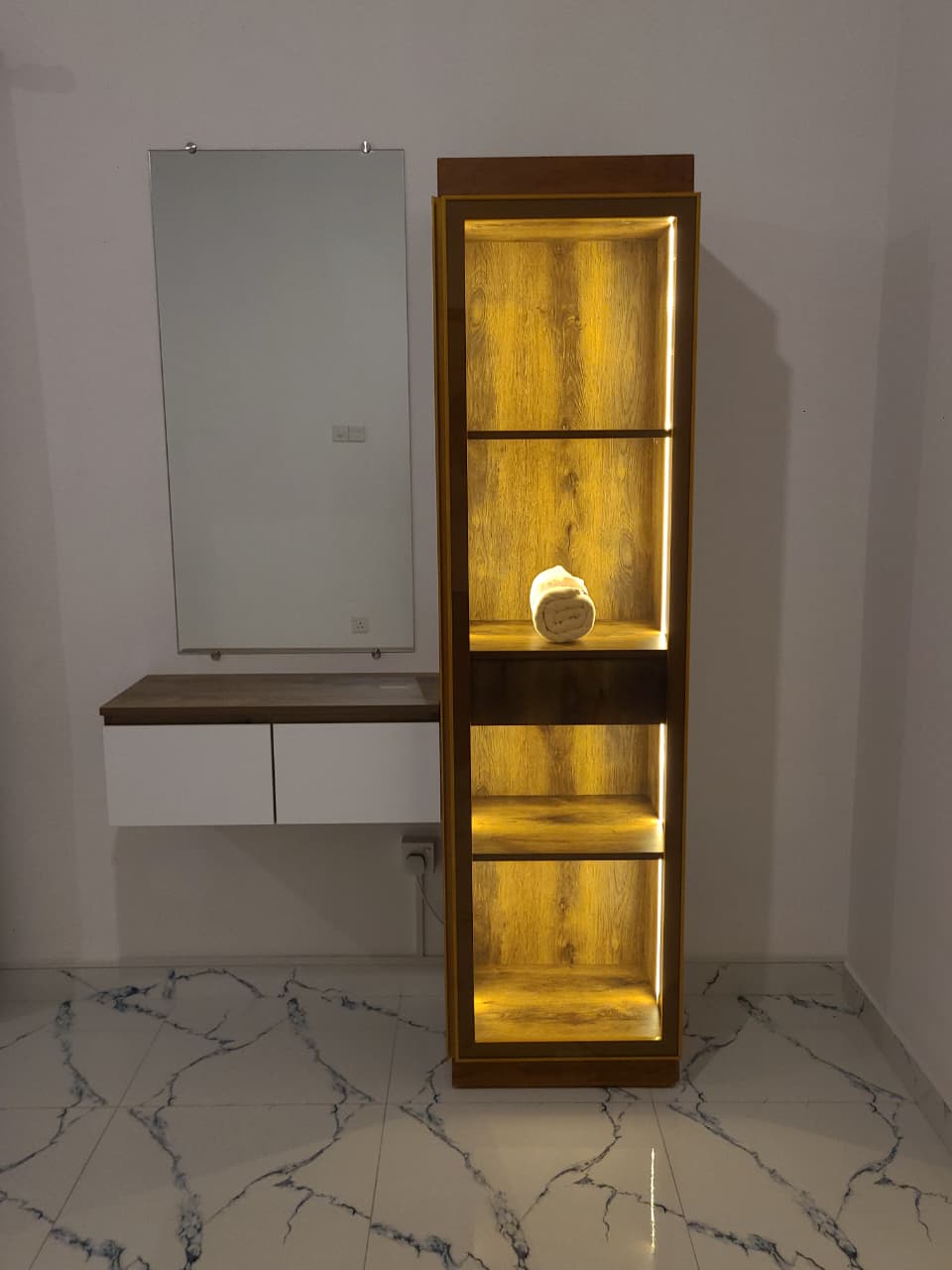 Canopy Suite Vanity Cabinet